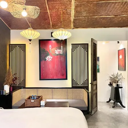 Hidden Paradise-Trung Tam-Yen Tinh-Gan Ho